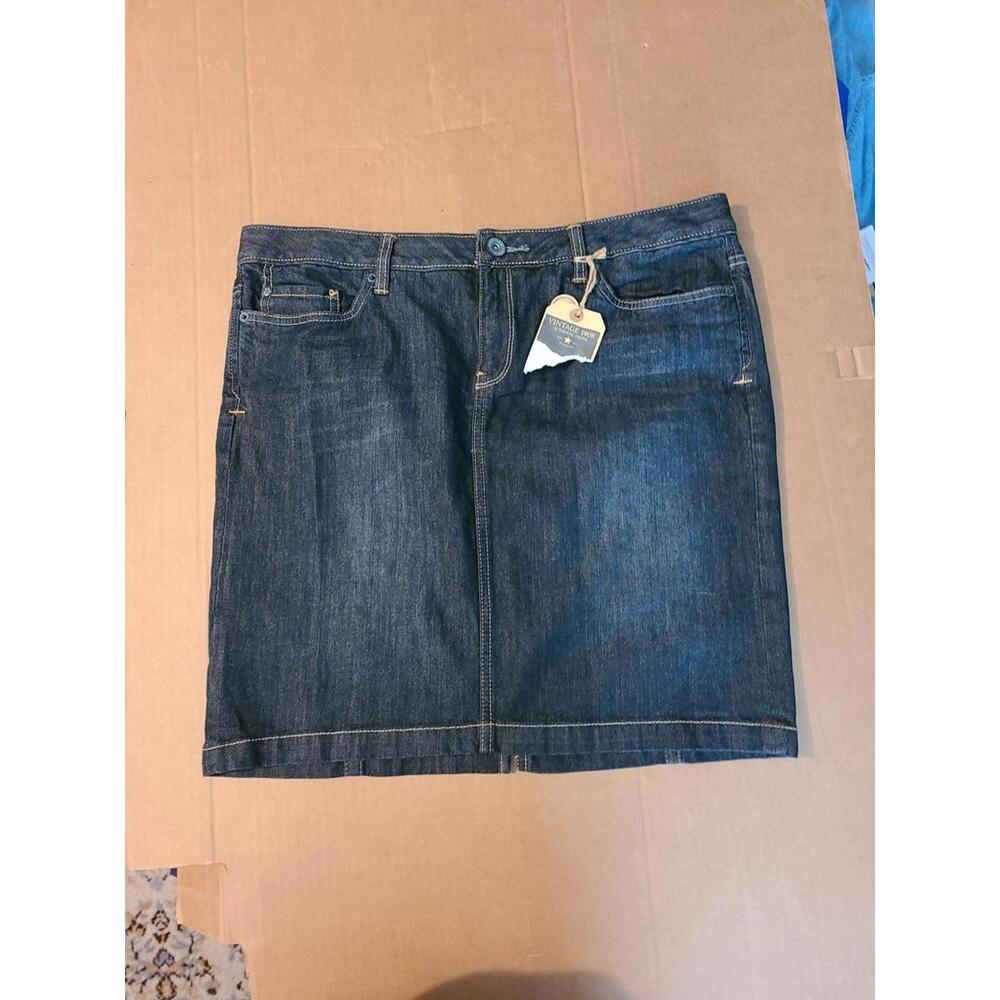 Converse One Star  Denim Skirt 14 Dark Wash Back Slit 36x19